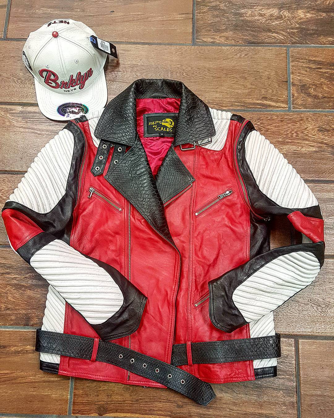 Unisex Reversible jacket and vest combo - sleeves are removable, Women's  Fashion, Coats, Jackets and Outerwear on Carousell