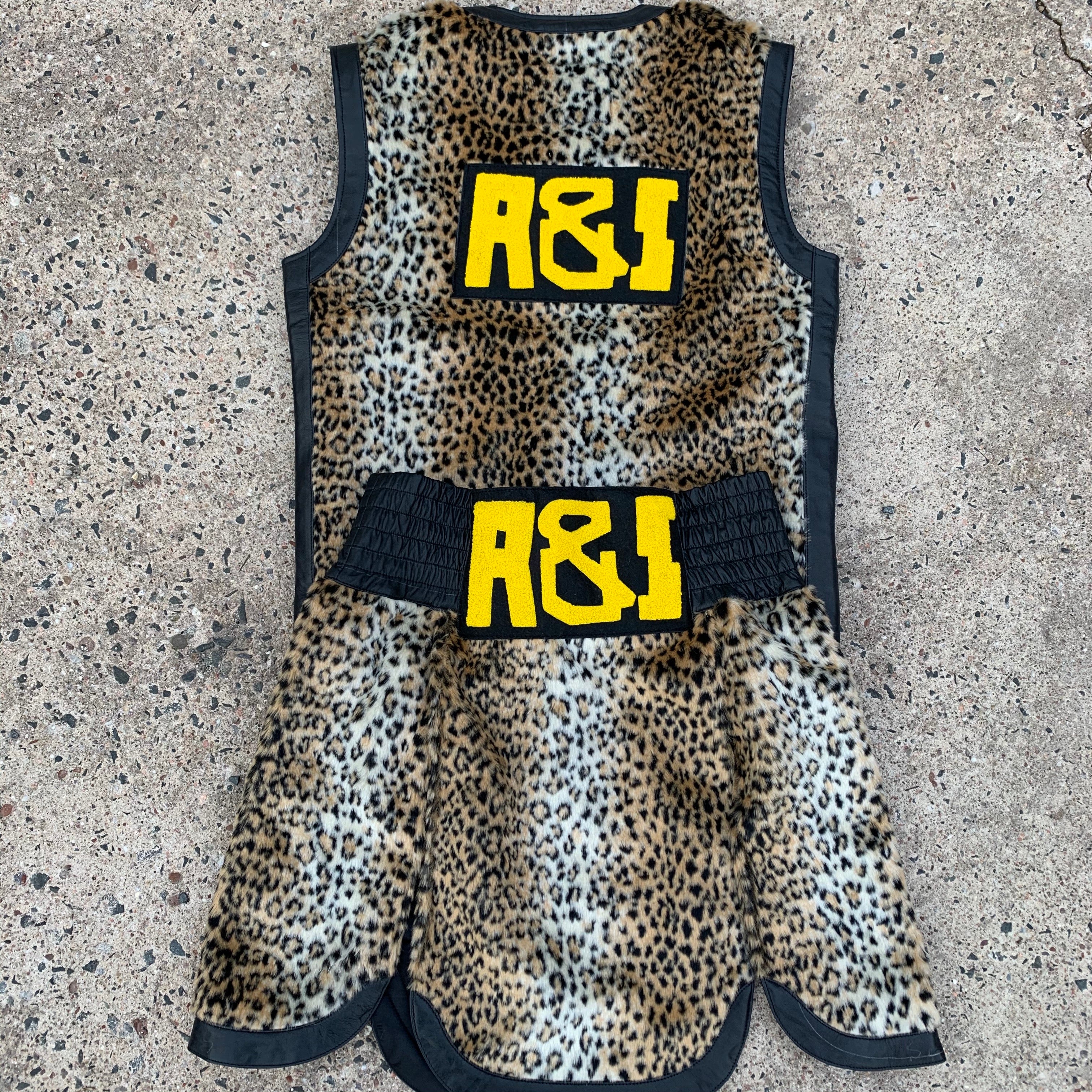 Boxing suit leopard - Reps And Scales
